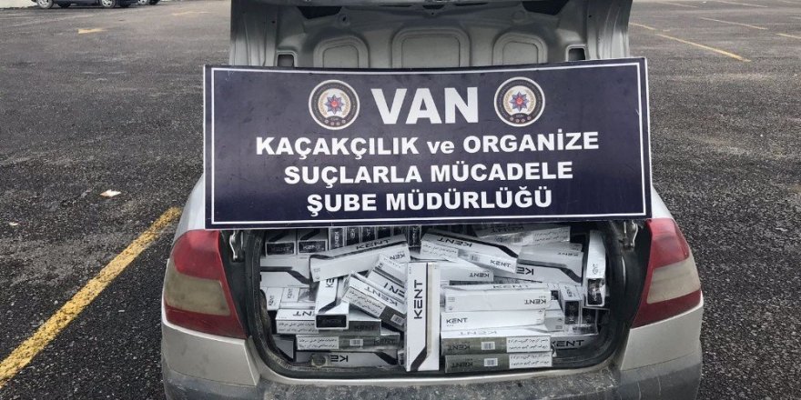 Van’da kaçak sigara operasyonu