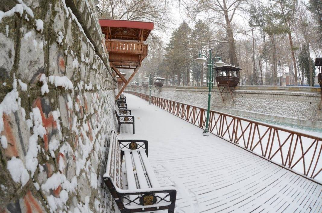 Konya'ya 2024 yılı kar yağışıyla geliyor! Tarih açıklandı 2