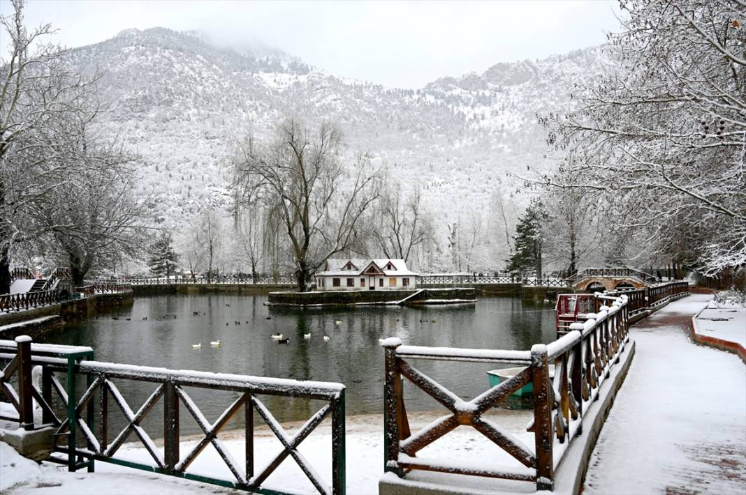 Konya'da yoğun kar yağışı bekleniyor! Saat aralığı paylaşıldı 9