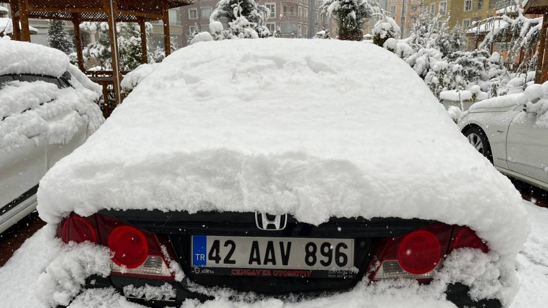 Konya'da kar yağışı 3 gün sürecek! Başlangıç saati açıklandı 10