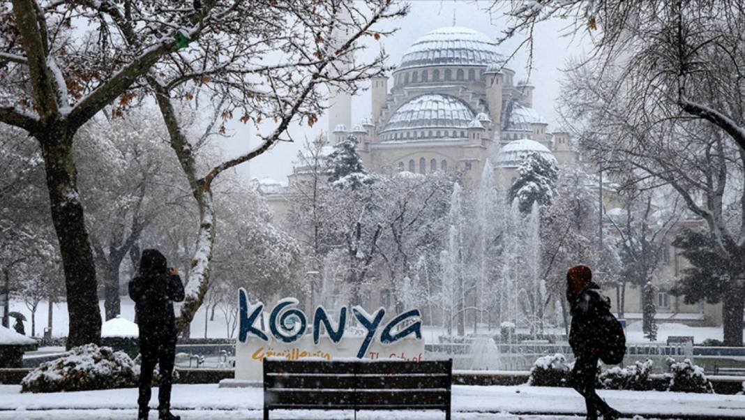 Konya'da kar yağışı 3 gün sürecek! Başlangıç saati açıklandı 11