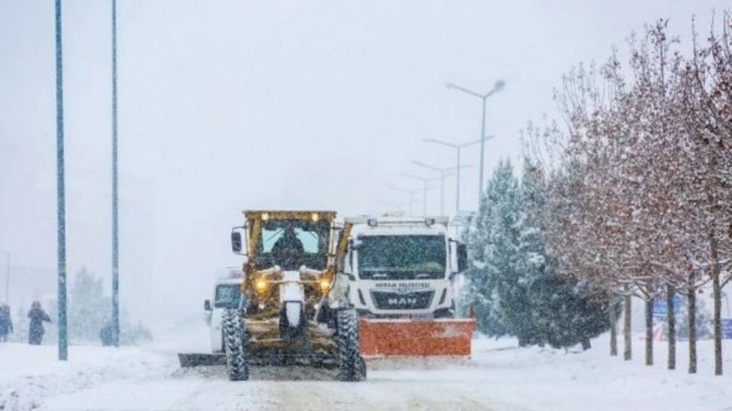 Konya'da kar yağışı 3 gün sürecek! Başlangıç saati açıklandı 2