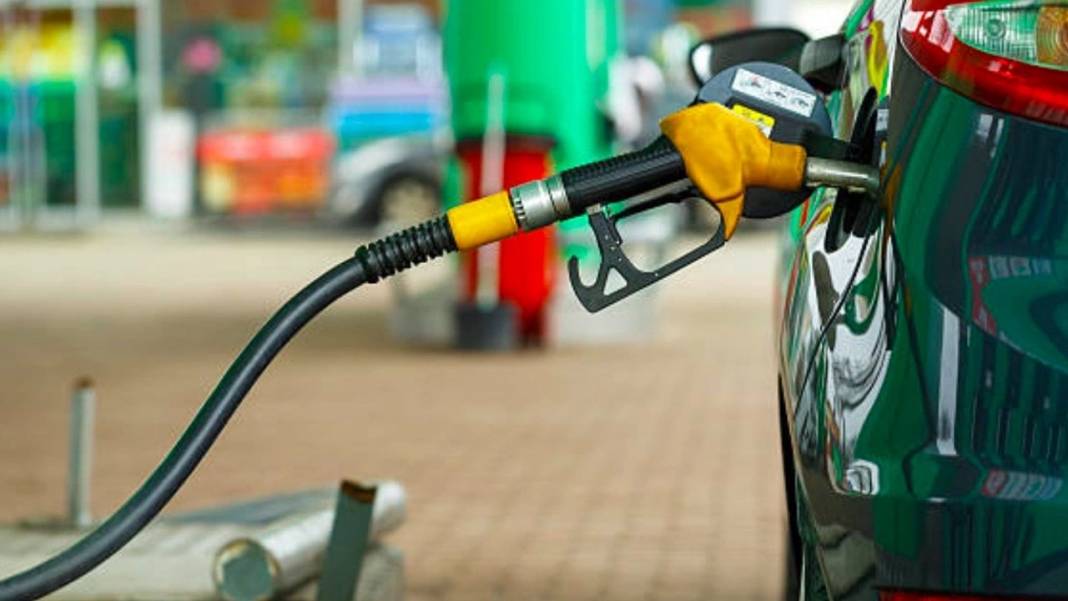 Benzin ve motorin fiyatlarında 2024 yılında bu ilk kez yaşanacak 7