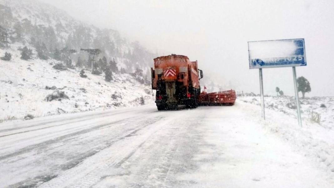 Konya'da kar yağışı bekleyenler dikkat! Son tahminler sevindirdi 4