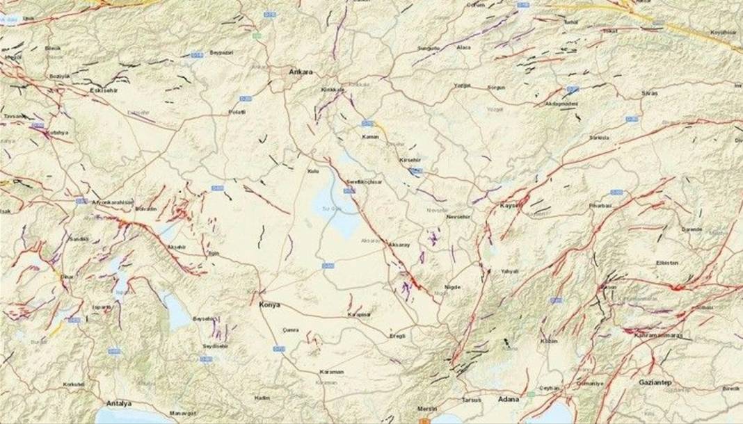 Türkiye'nin yeni deprem haritası korkuttu! Konya için 'büyük deprem' uyarısı 9