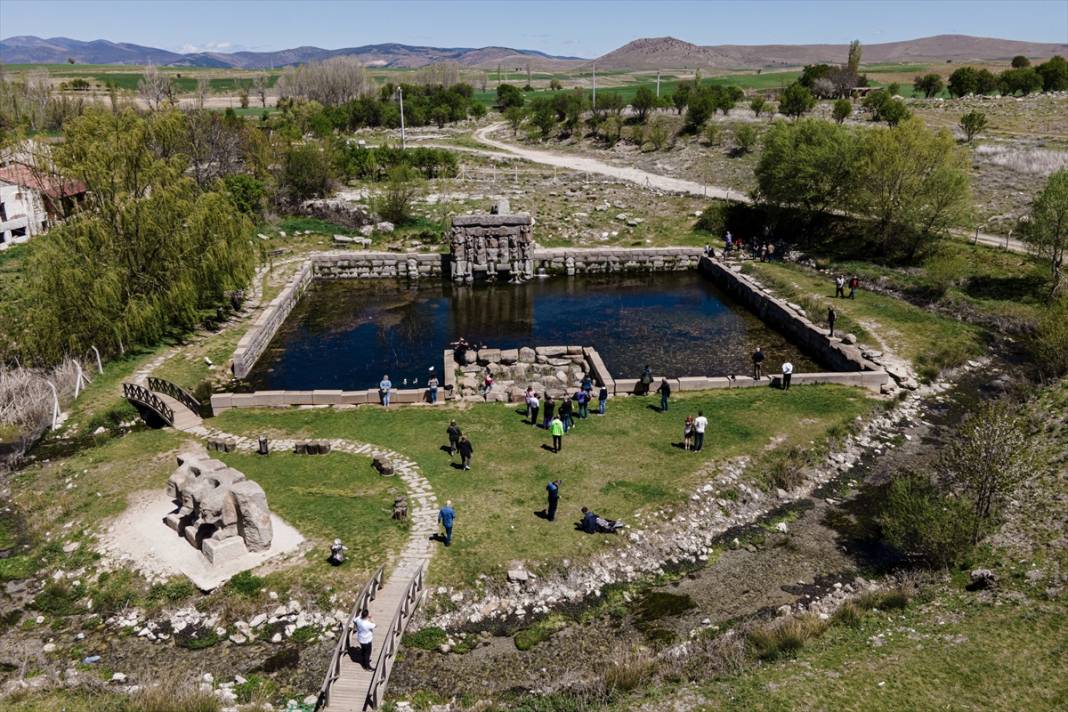 Konya'nın en eski havuzu bu konumda! 800 yıl önce inşa edilmiş 4