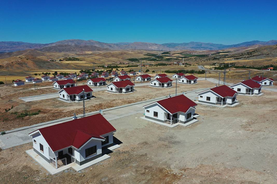 Konya'da 2 katlı müstakil ev fırsatı! Belediye güvencesiyle sadece 200 bin liraya satış başladı 7