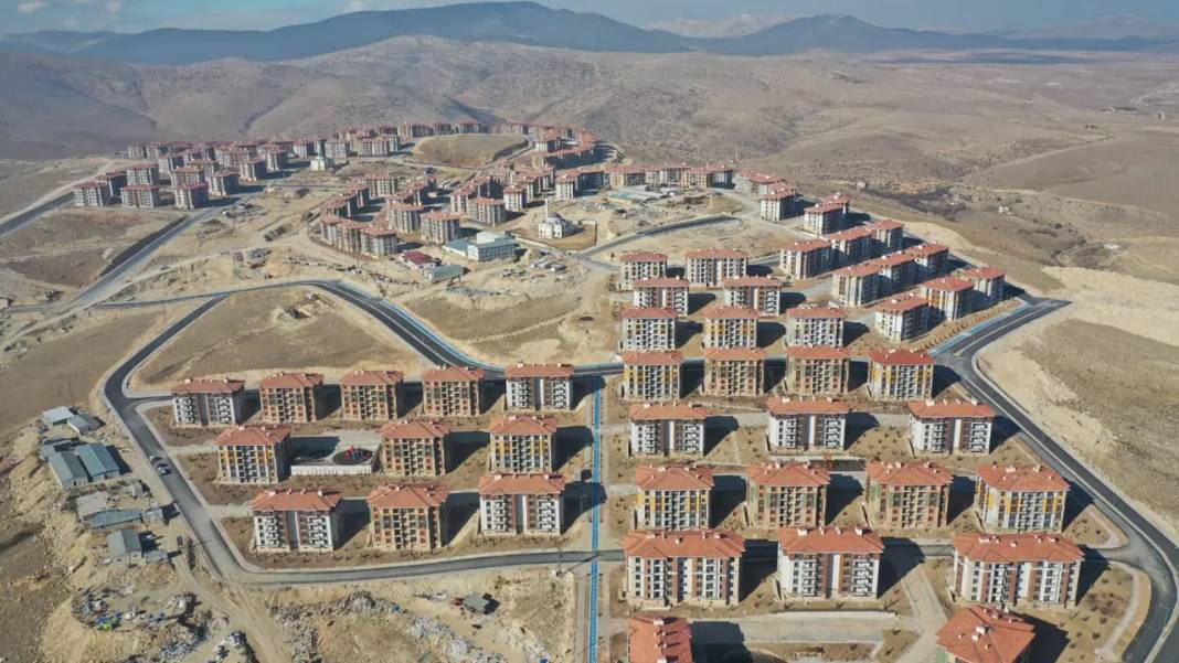 TOKİ 12 şehirde 2700 daire satacak! Son 3 gün 2