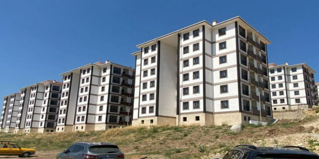 TOKİ 2025 yılına özel kampanya yaptı! Sadece kiracılar ve emekliler başvurabilecek 4