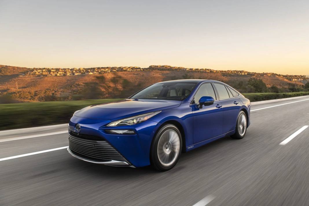 Su ile çalışan otomobil Türkiye'ye geliyor! 50 litre suyla 5 bin kilometre gidiyor 6