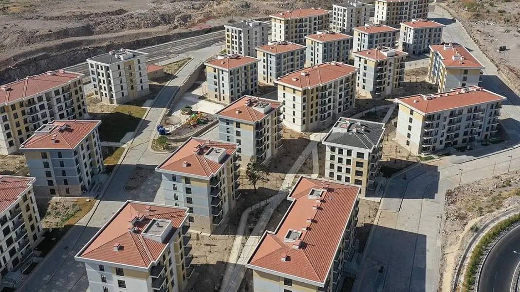 TOKİ 34 şehirde 15 bin daire satacak! Öncelik bu kişilere verilecek 3