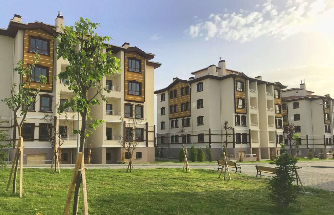 TOKİ 34 şehirde 15 bin daire satacak! Öncelik bu kişilere verilecek 7