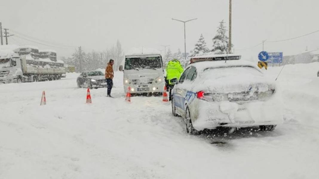 Konya'ya 2025 yılının ilk kar yağışı geliyor! Bu tarihe dikkat 2