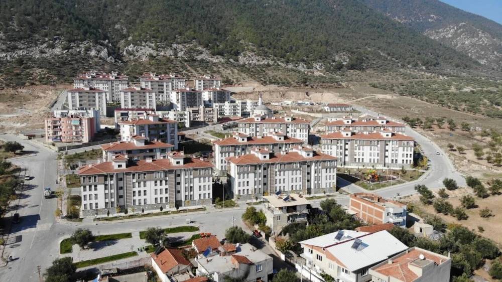 TOKİ 7 bin lira taksitle 120 bin daire satacak! Öncelik listesinde bu 24 şehir var 4