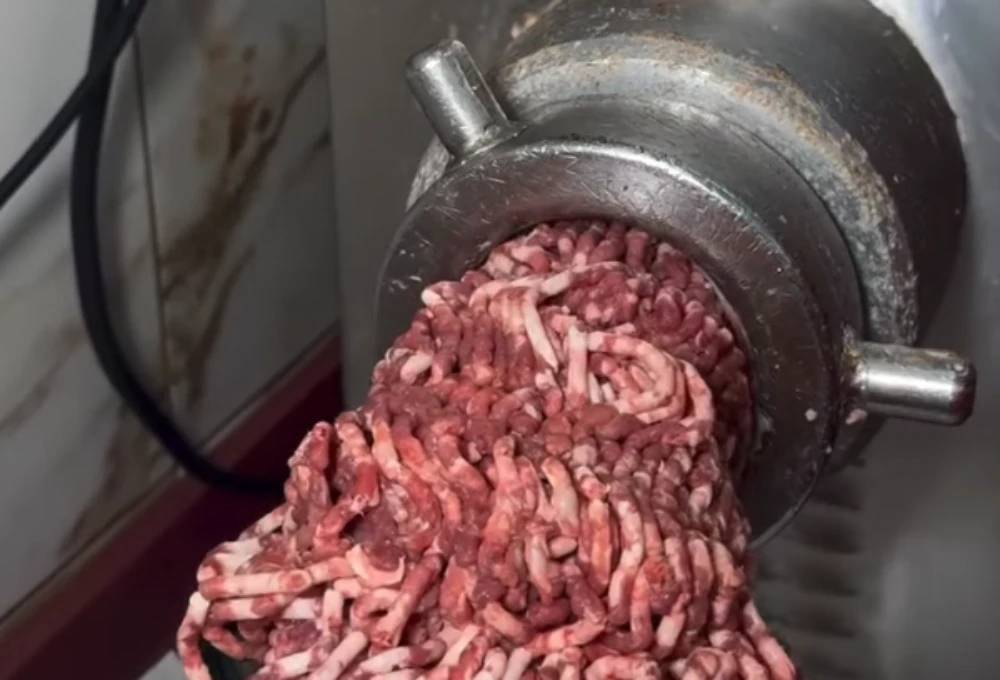 Türkiye genelinde 600 TL'ye 1 kilo dana kıyma satışı başladı! İşte o market 3