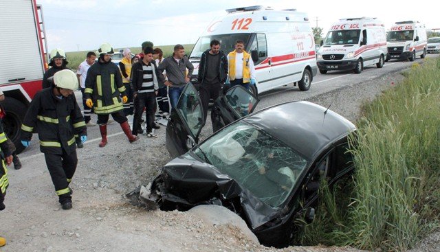 Konya'da feci kaza: 4 ölü 1