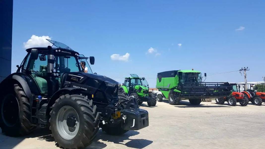 Konya'da rekor satış: Bu firma 60 traktör satın aldı 9