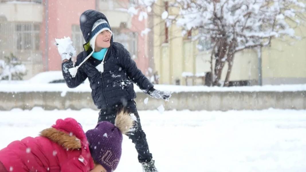 Hava sıcaklığının düşeceği Konya'da kar bekleniyor 6