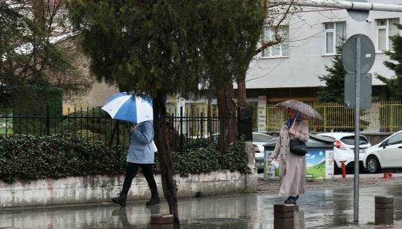 Konya'da hava soğuyacak! 5 gün sağanak yağış bekleniyor 5