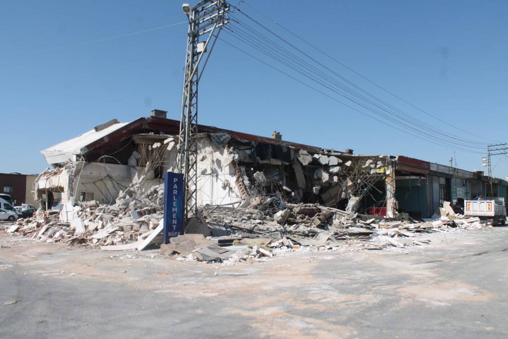 Konya'daki gazinoların yıkım anı! İşte en dikkat çekici fotoğraflar 16