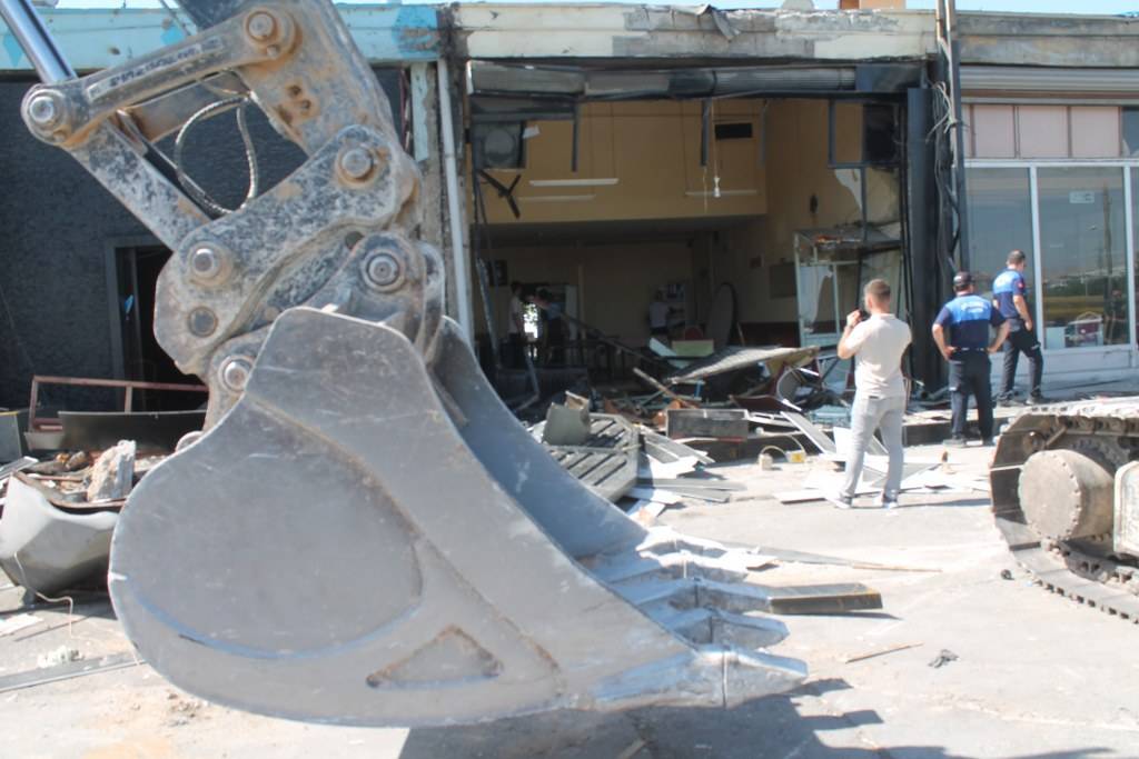 Konya'daki gazinoların yıkım anı! İşte en dikkat çekici fotoğraflar 25