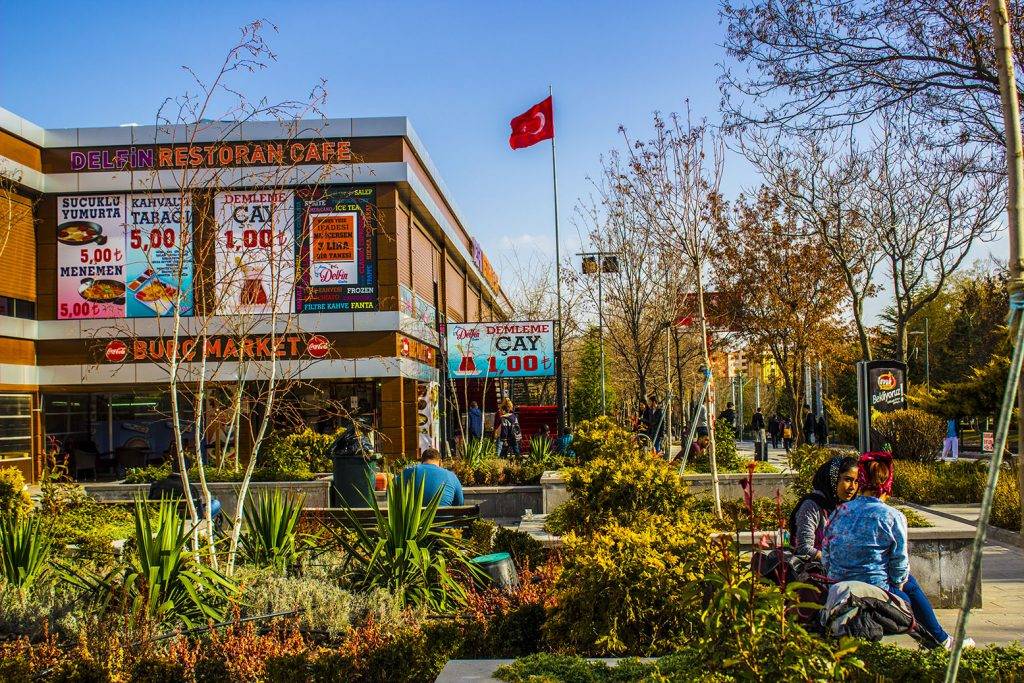 Konya'da bu kafe 2 milyon liraya kiraya verilecek! 3