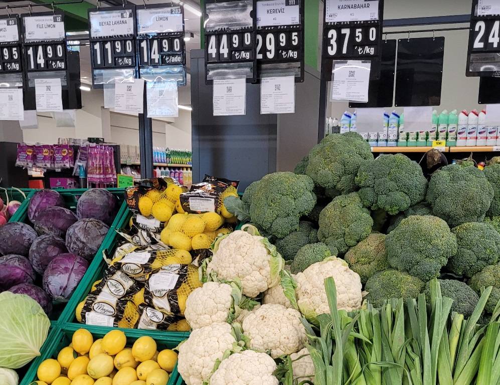 Sebze fiyatları zincir markette tam 3 kat daha pahalı! İşte karşılaştırma listesi 9