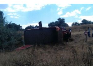 Hafriyat Kamyonu Devrildi: 1 Ölü, 1 Yaralı