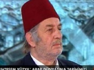 Ünlü tarihçiye Fethullah Gülen cezası !