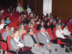Hayatımızı, çocukluk dönemi şekillendiriyor