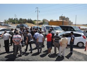 Esnaf Yolu Trafiğe Kapattı