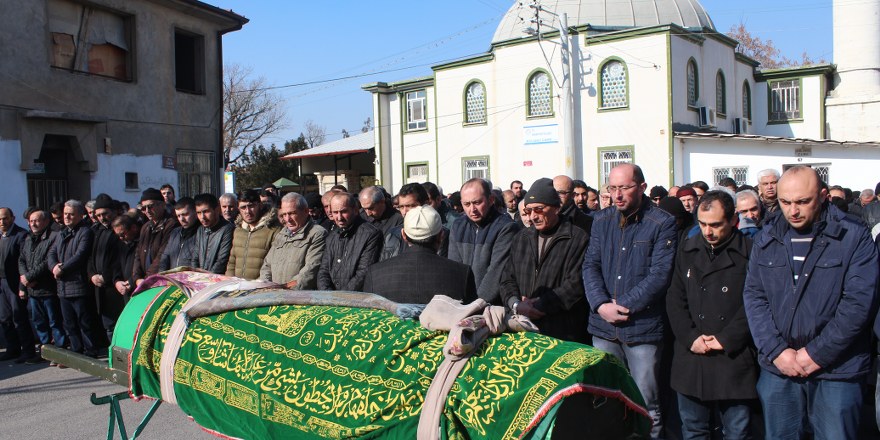 Durmuş Ali Koçak’ın eşi hayatını kaybetti