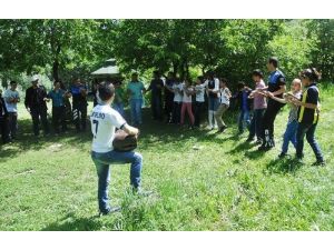 Gençler İçin Bir Araya Gelen Emniyet Ve Stk'lar Sonuçtan Memnun