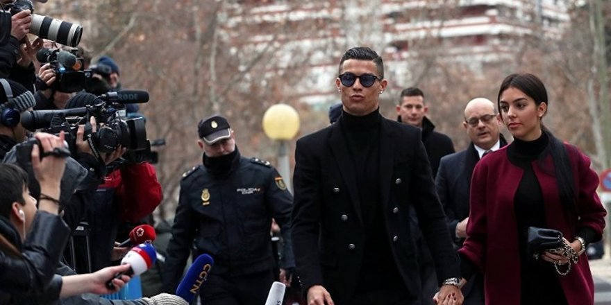 Ronaldo'ya 23 ay hapis ve 18.7 milyon euro para cezası