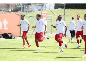 Eskişehirspor, Avusturya Kampının İlk İdmanını Gerçekleştirdi