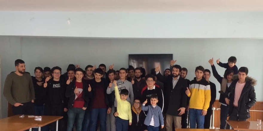 AGD’li gençler Isparta’da kamp yaptı