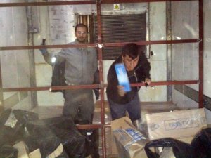 TIR'dan 30 bin kaçak paket sigara çıktı