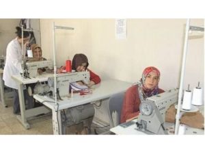 Halk Eğitim Merkezinin Açtığı Kurslara Daha Çok Gençler Başvuruyor