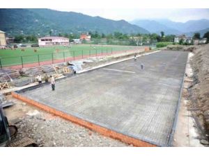 Arhavi'de 3 Bin Kişilik Stad Yapılıyor