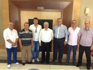 Akaydın, Hes’e Karşı Çıkanların Yanında