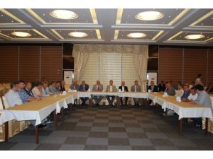 Turhal’da 4 Yıllık Üniversite İnşaatına Destek İçin İftar Yemeği