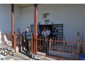 Ahireti Hatırlatan Cami