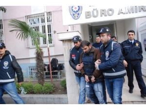 Eşini Ve 3 Çocuğunu Öldüren Zanlı: Çok Pişmanım
