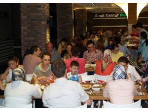 Medical Park Samsun Hastanesi Çalışanları İftarda Buluştu