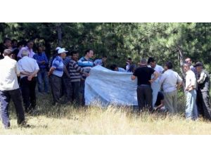 Traktörün Altında Kalarak Can Verdi