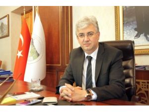 Vali Tepe: Basın, Demokrasilerin Vazgeçilmez Unsurlarından Biridir