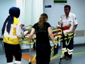 Altınoluk'ta Silahlı Kavga: 2 Yaralı