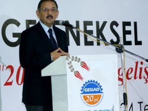 Kayseri, Şükrünü Kesesinden Vererek Gösteriyor