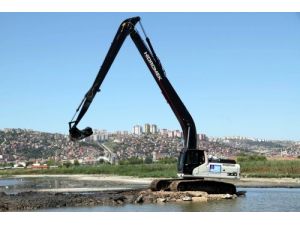 İsu, Makine Parkuruna Uzun Erişimli Ekskavatör Ekledi