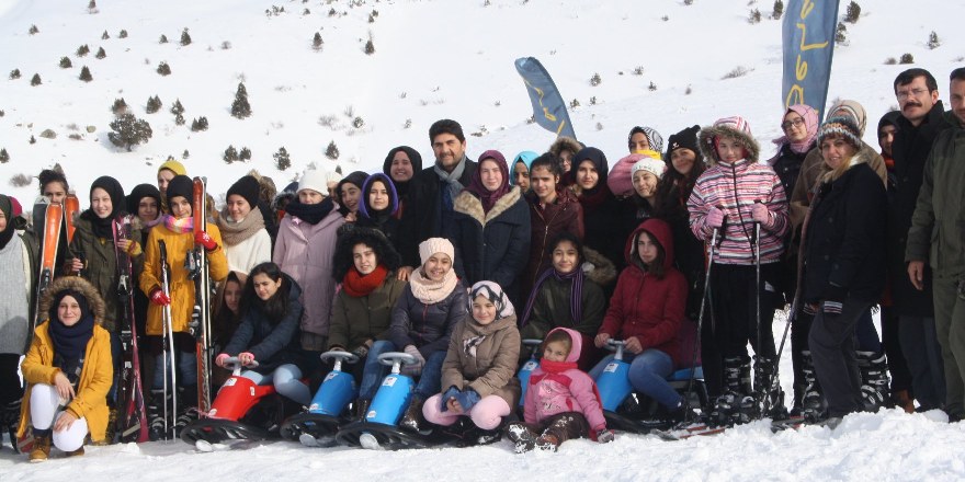 Konya'nın kış sporları merkezi yarıyıl tatilinde 10 bin kayakseveri ağırladı